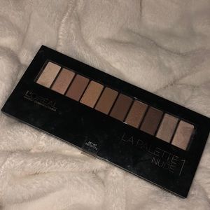 eyeshadow palette